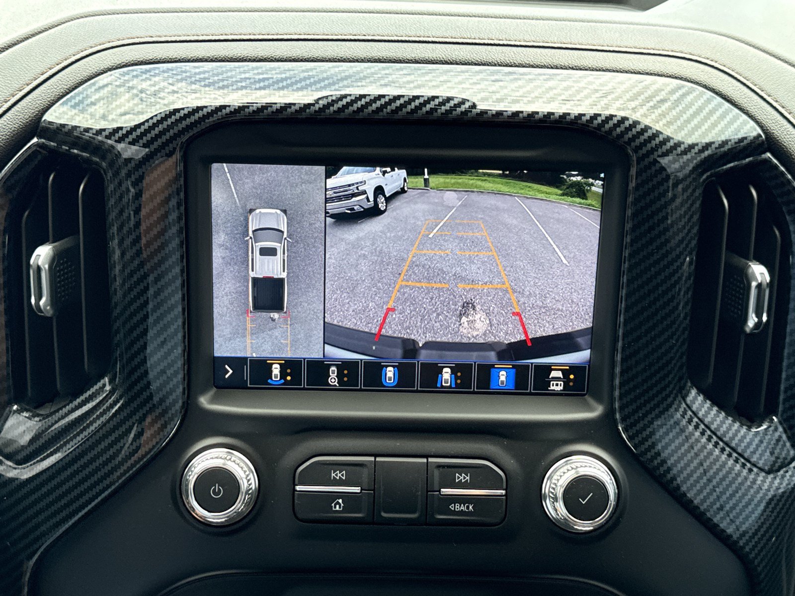 Used 2020 GMC Sierra 1500 AT4 w/ AT4 Premium Package AWD/4WD image 27