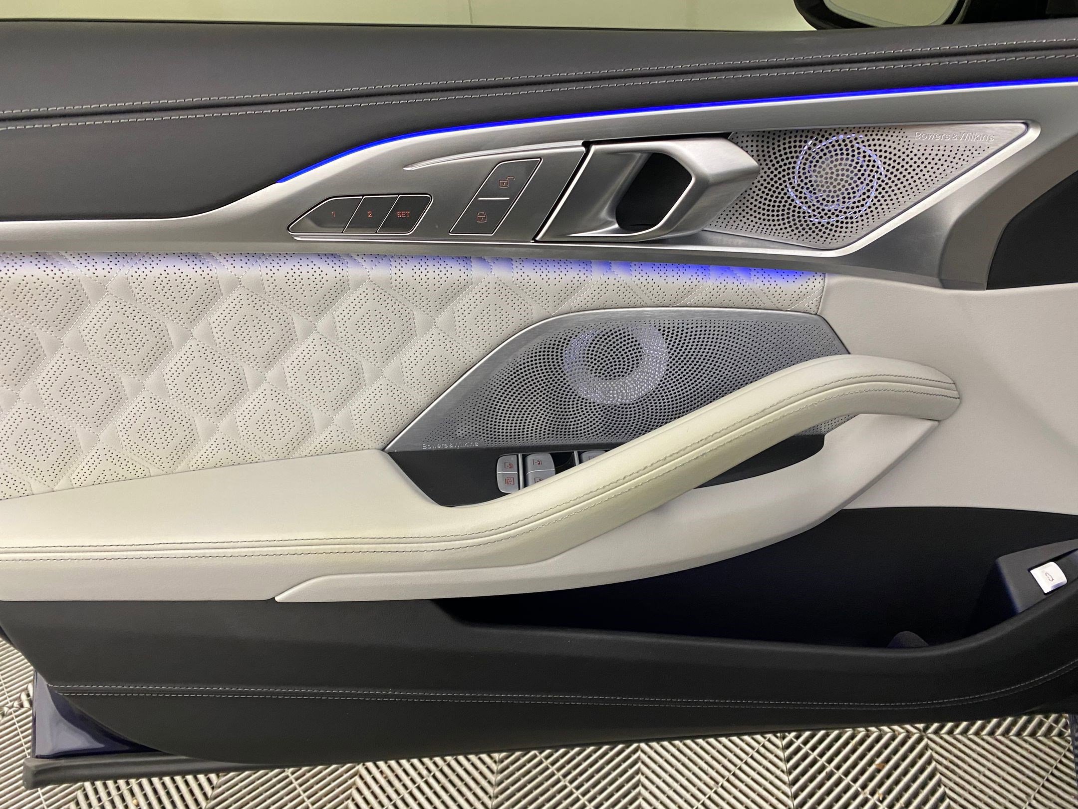 Used 2025 BMW M8 Competition w/ M Carbon Exterior Package image 12