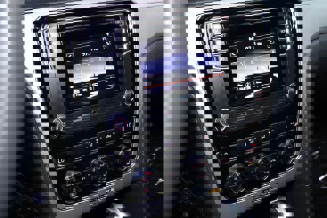 Used 2016 Volkswagen Passat 1.8T S image 15