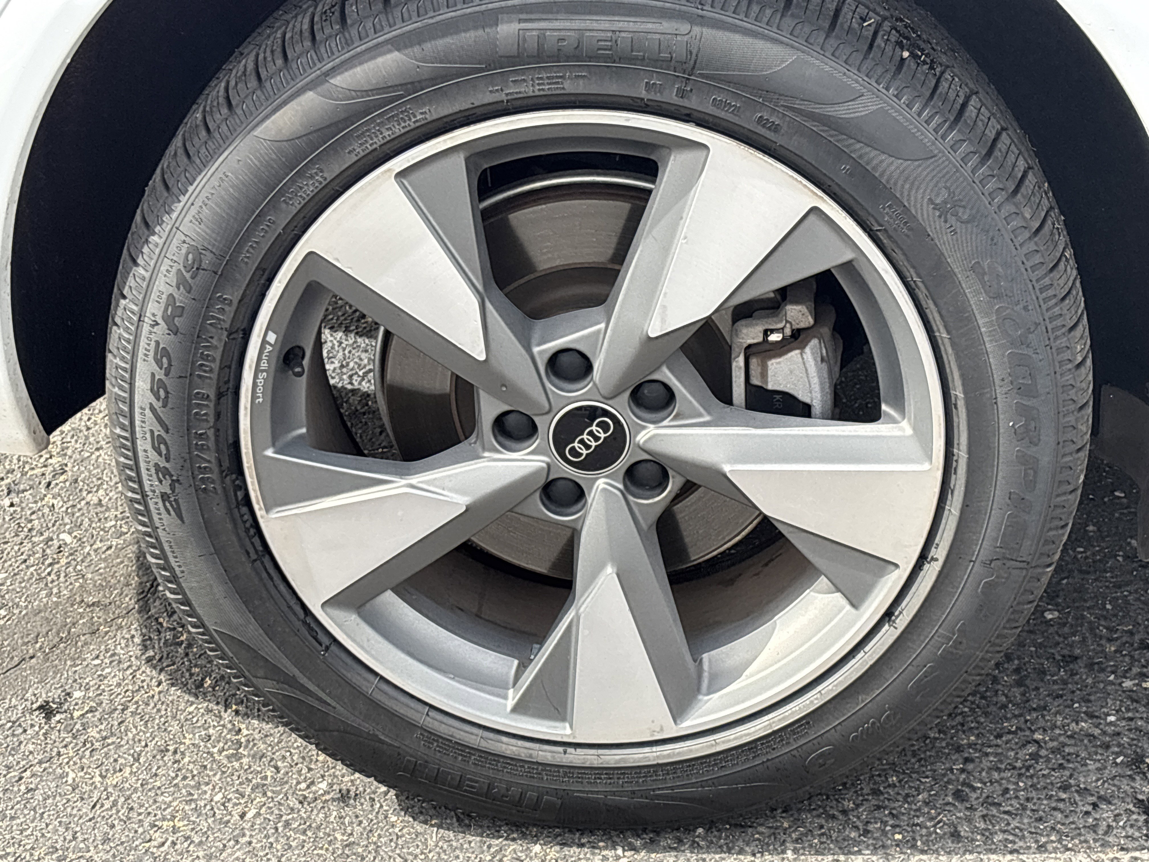Used 2023 Audi Q5 2.0T Premium w/ Convenience Package AWD/4WD image 7