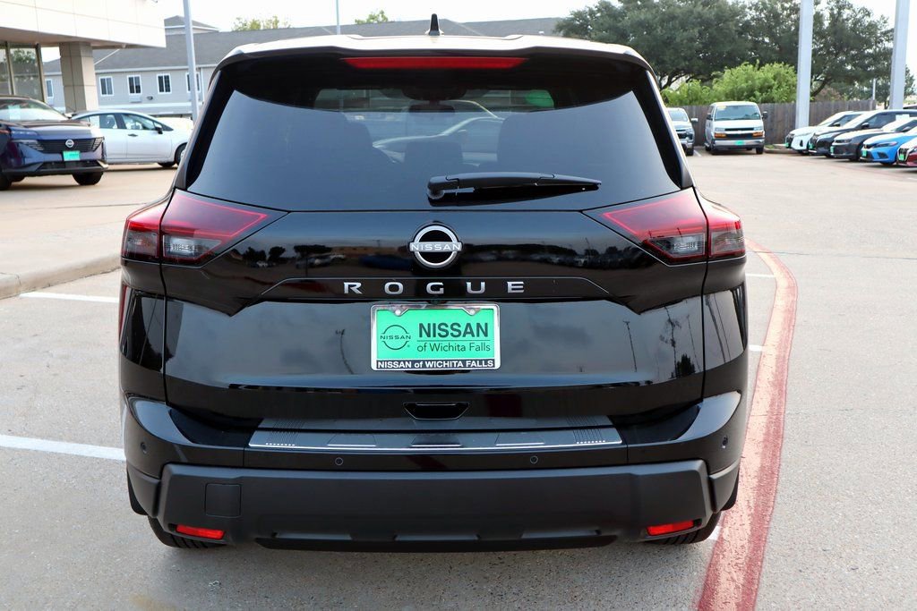 New 2026 Nissan Rogue SV image 7