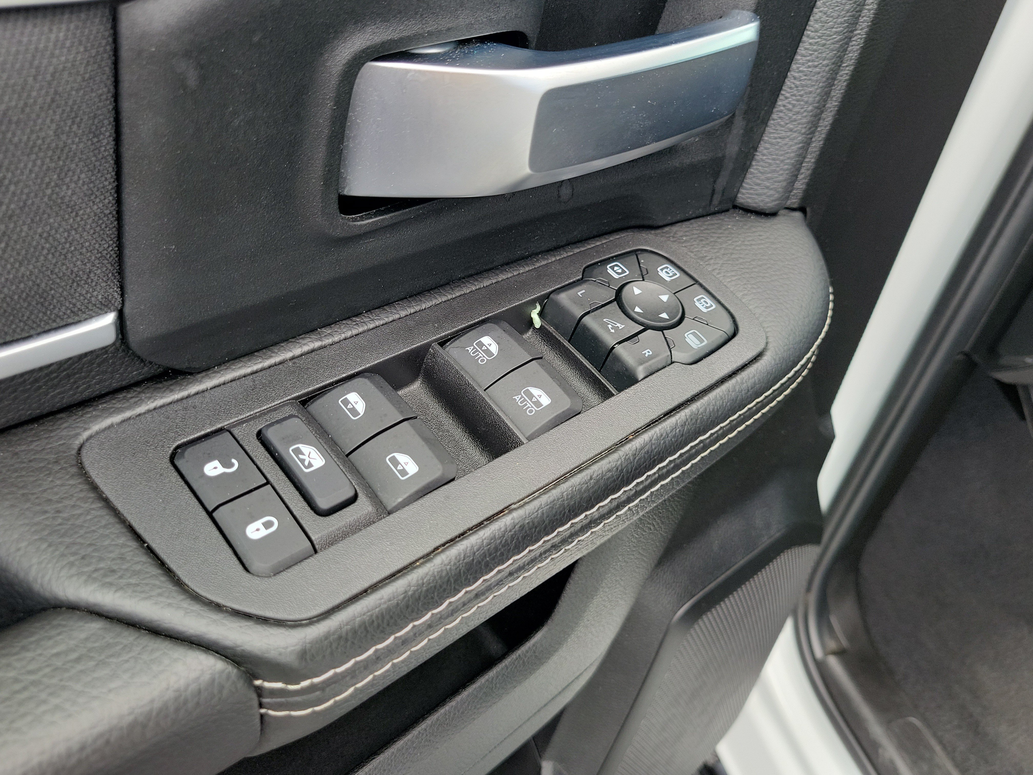 Used 2026 RAM 2500 Big Horn RWD image 19