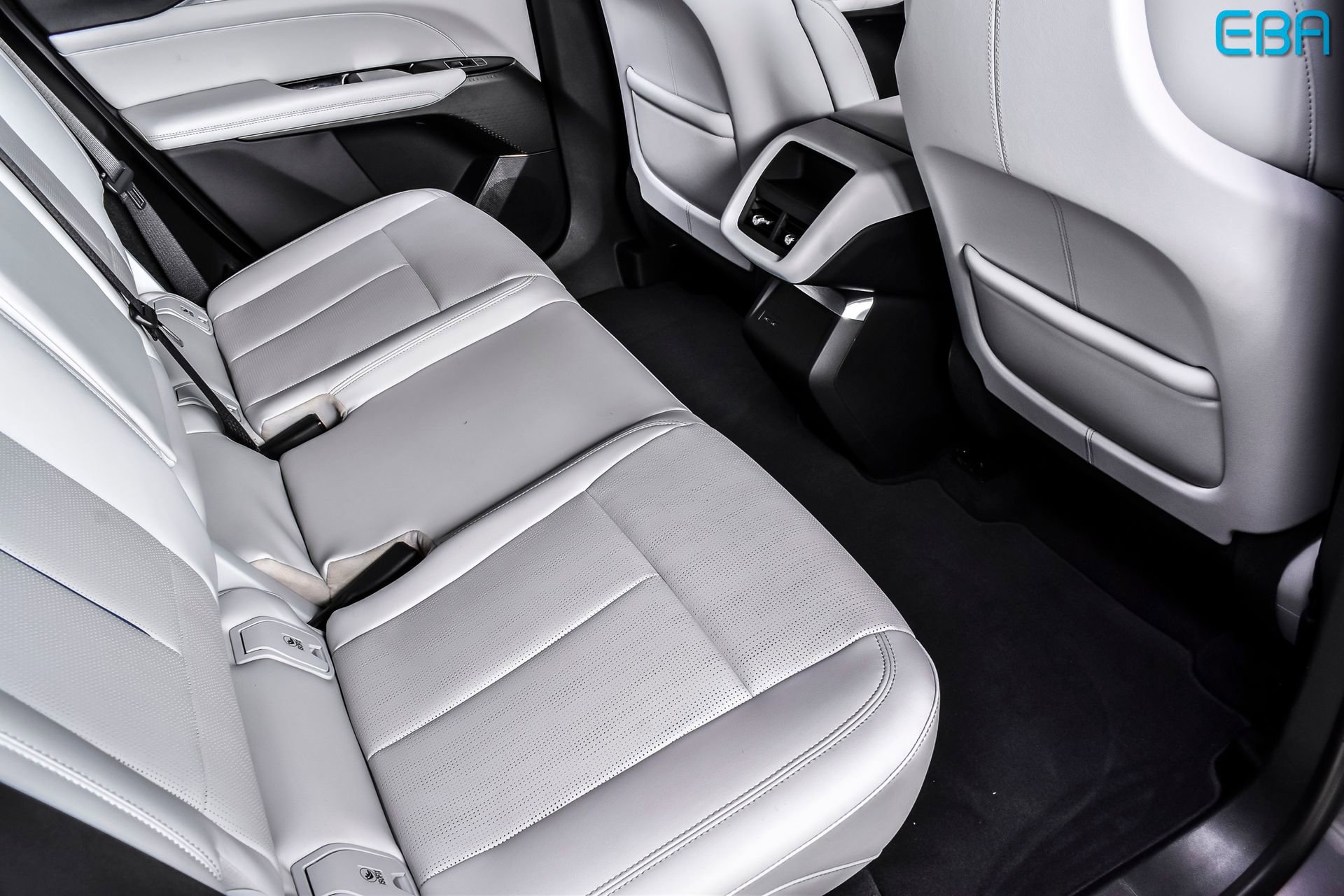 Used 2024 Cadillac Lyriq Luxury image 19