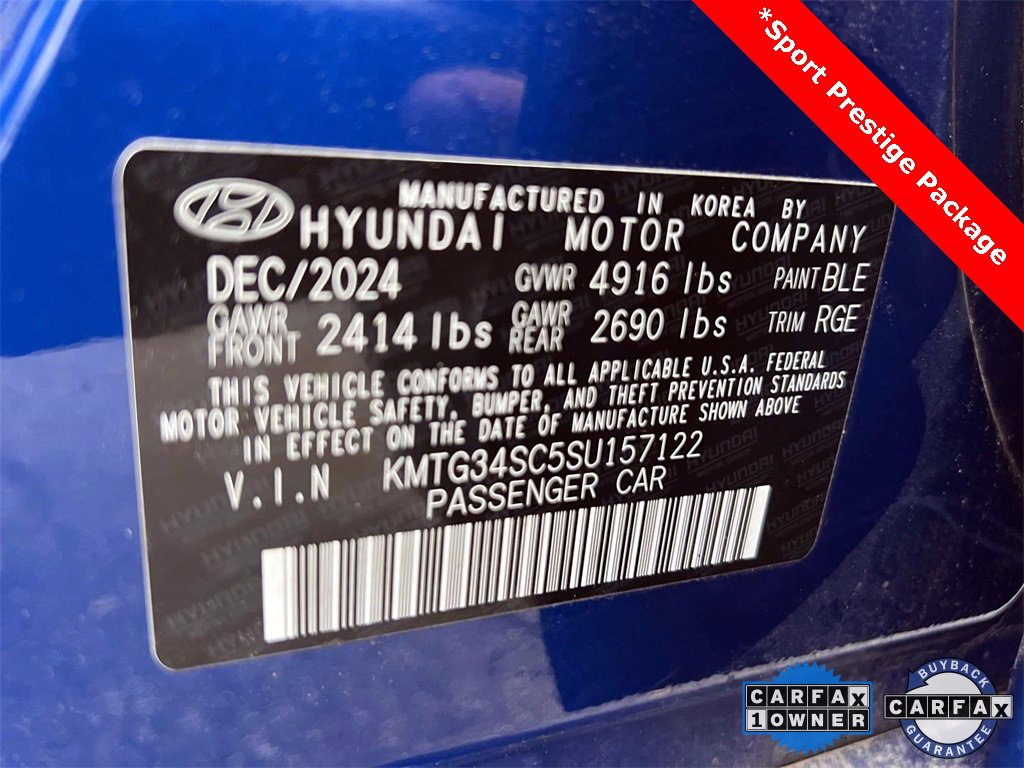 Certified 2025 Genesis G70 2.5T w/ Sport Prestige Package image 22