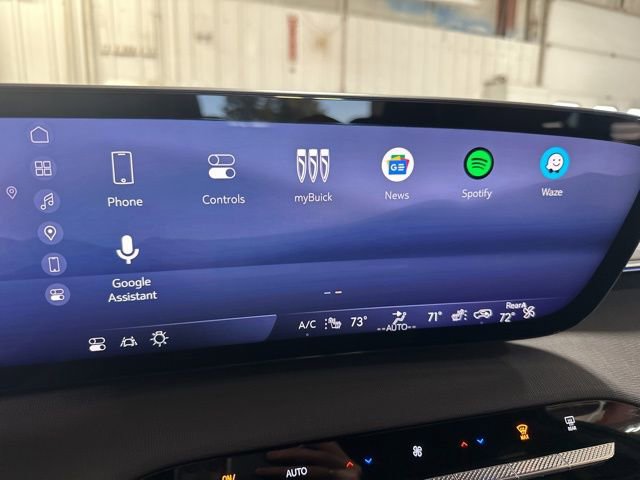 Used 2025 Buick Enclave Sport Touring w/ Power Package image 27