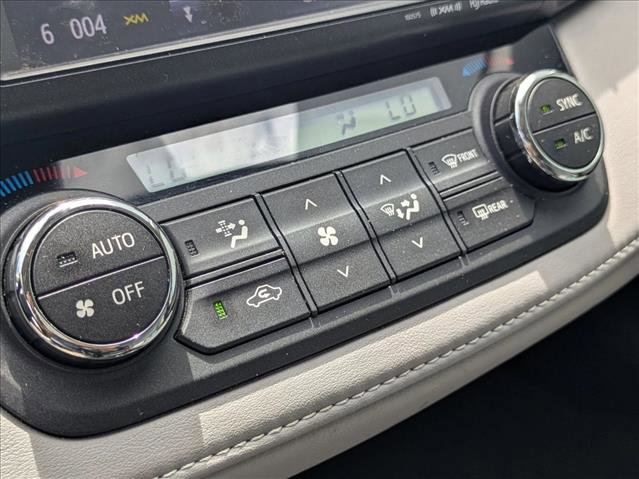 Used 2016 Toyota RAV4 Limited FWD image 13