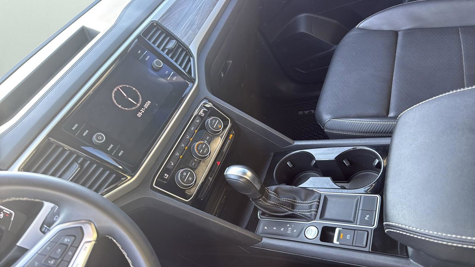 Used 2022 Volkswagen Atlas Cross Sport SE image 20