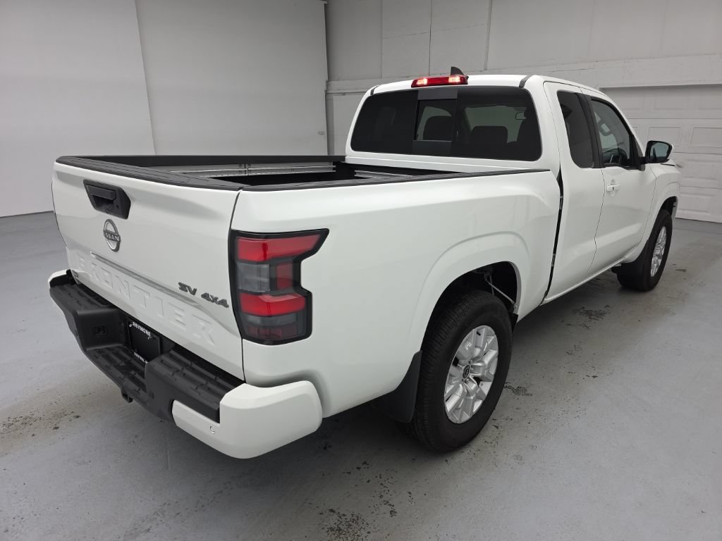 Used 2024 Nissan Frontier SV w/ SV Convenience Package AWD/4WD image 11