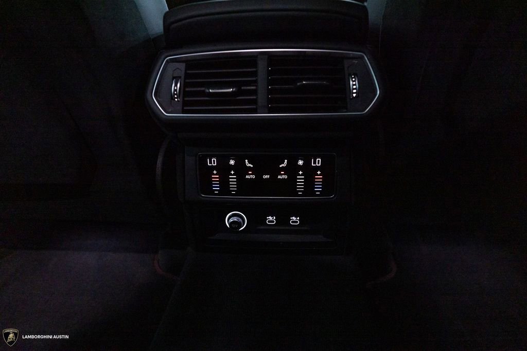 Used 2023 Lamborghini Urus Performante image 38