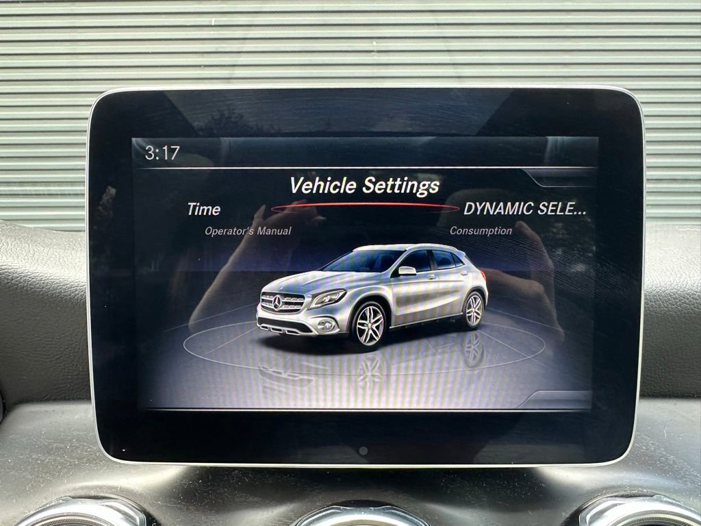 Used 2018 Mercedes-Benz GLA 250 4MATIC image 28