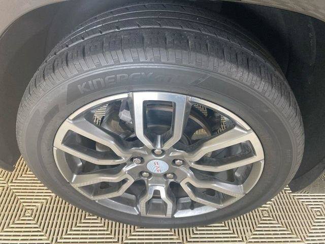 Used 2022 GMC Terrain Denali w/ LPO, Floor Liner Package AWD/4WD image 22