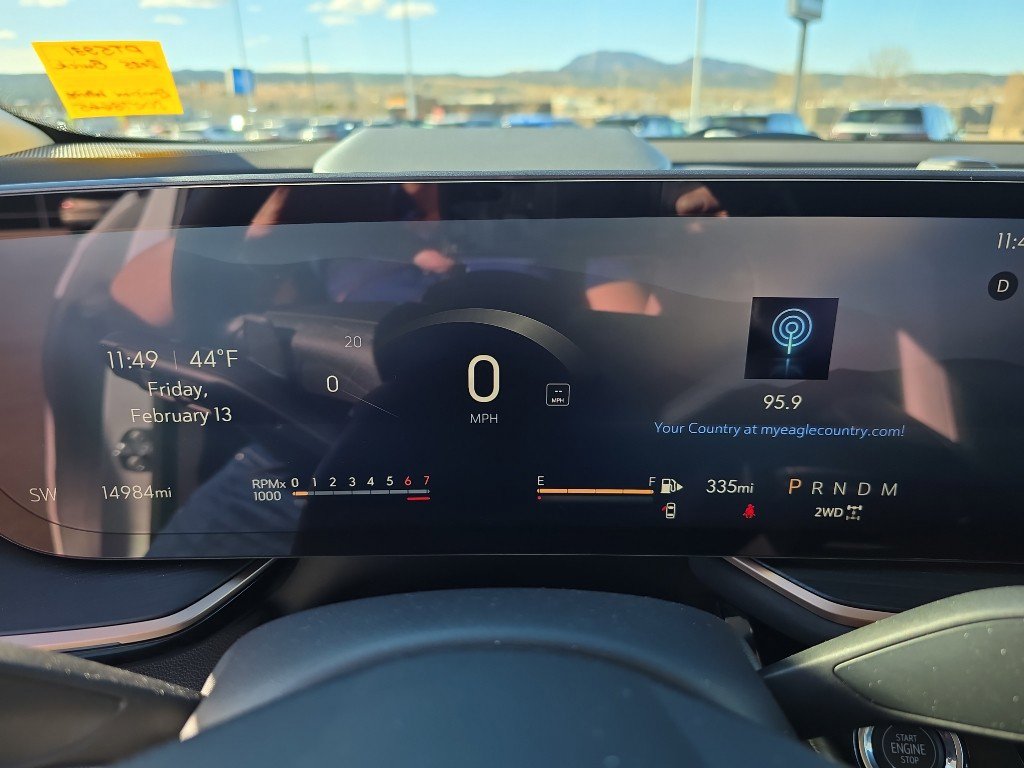 Certified 2025 Buick Envision Sport Touring image 15