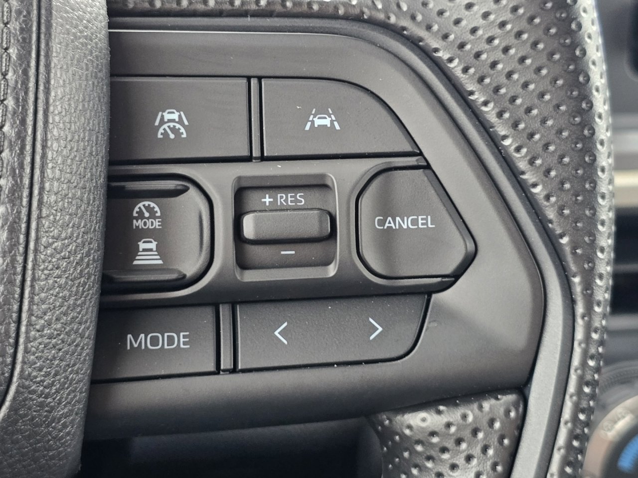 New 2026 Toyota Tacoma SR5 AWD/4WD image 32