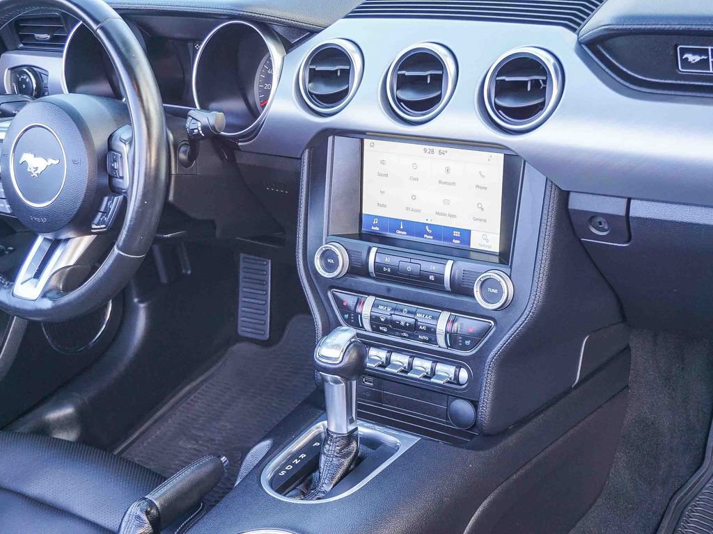 Used 2020 Ford Mustang Premium RWD image 16