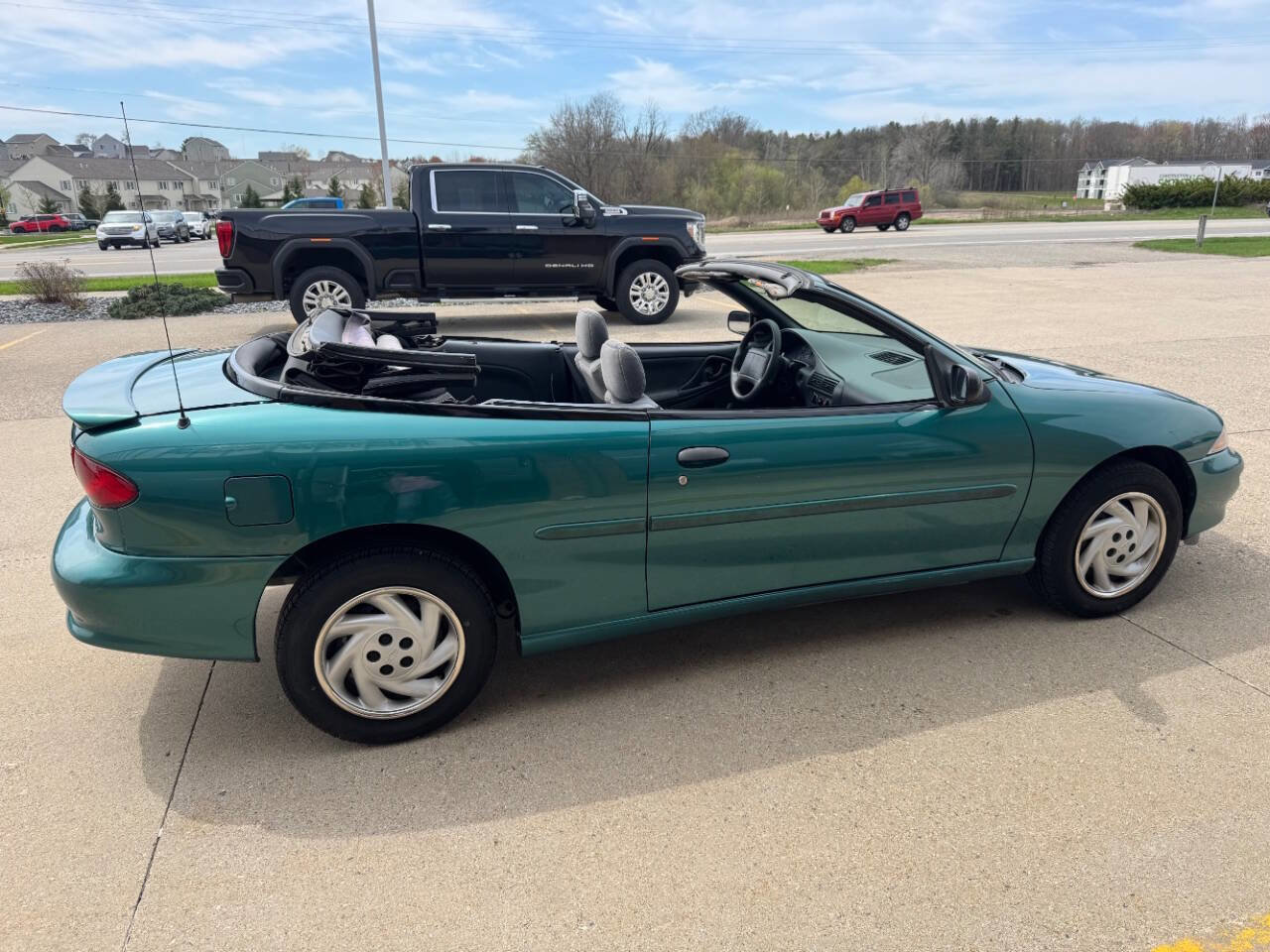Used 1997 Chevrolet Cavalier LS w/ Preferred Equipment Group 1 image 27