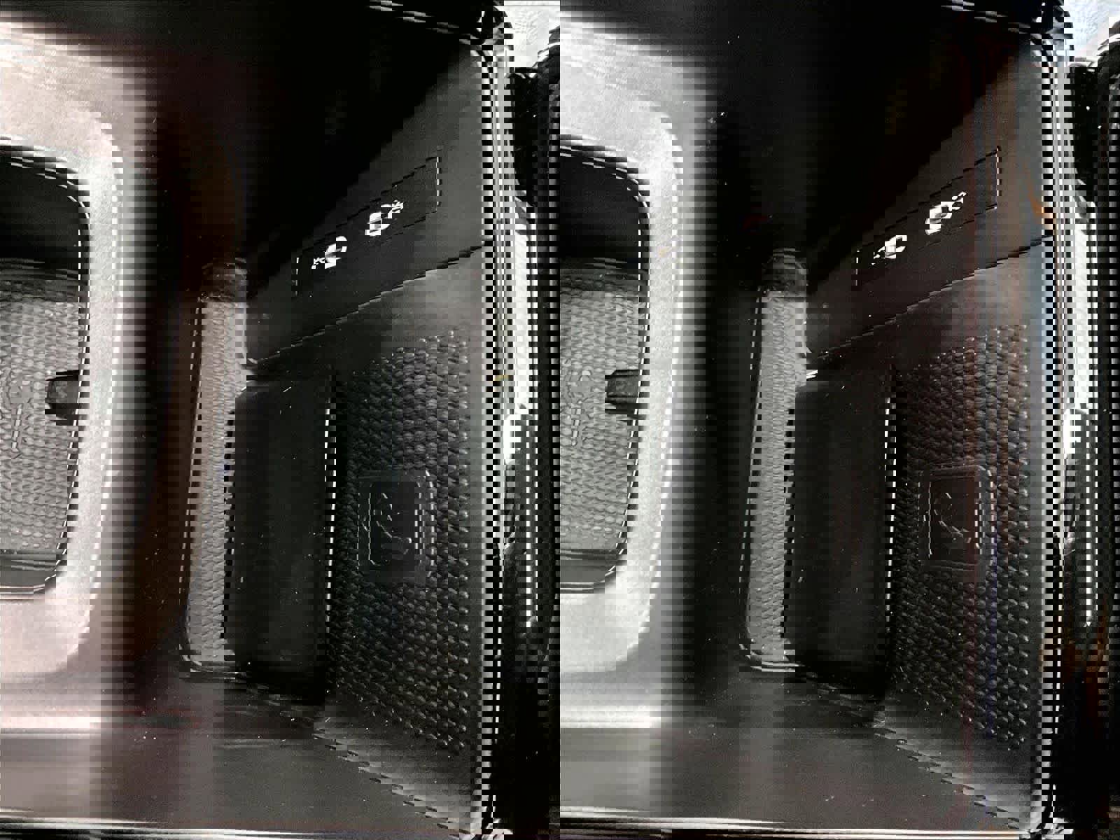 Used 2023 Volkswagen ID.4 Pro S image 37