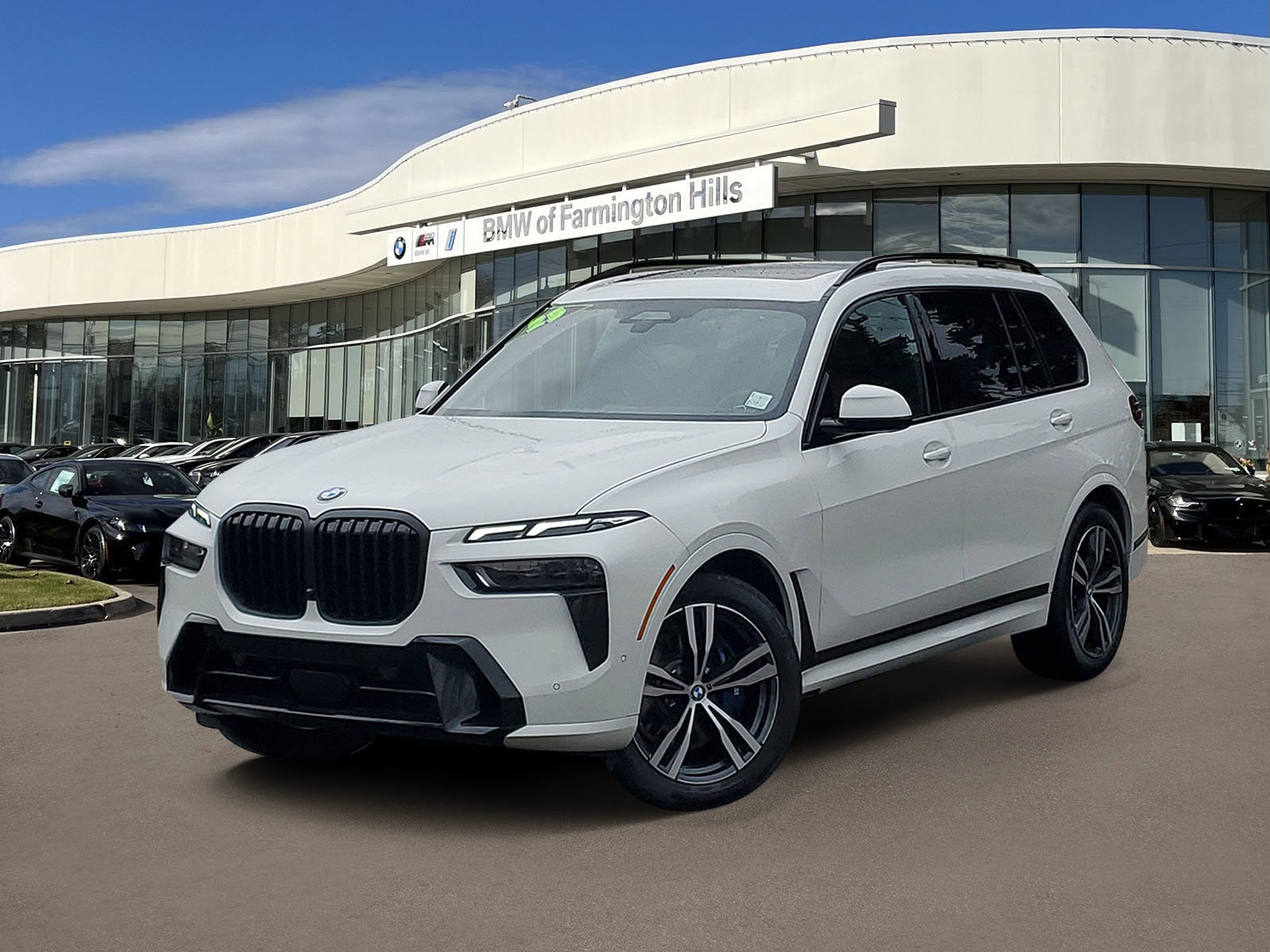 Certified 2025 BMW X7 xDrive40i w/ M Sport Package 360° Tour