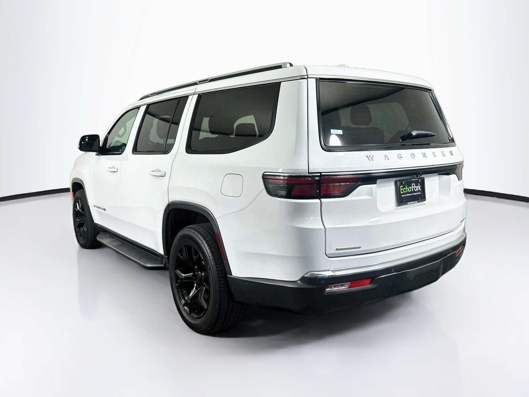 Used 2022 Jeep Wagoneer Series II AWD/4WD image 5