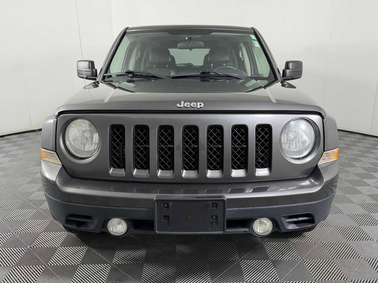 Used 2014 Jeep Patriot High Altitude image 2