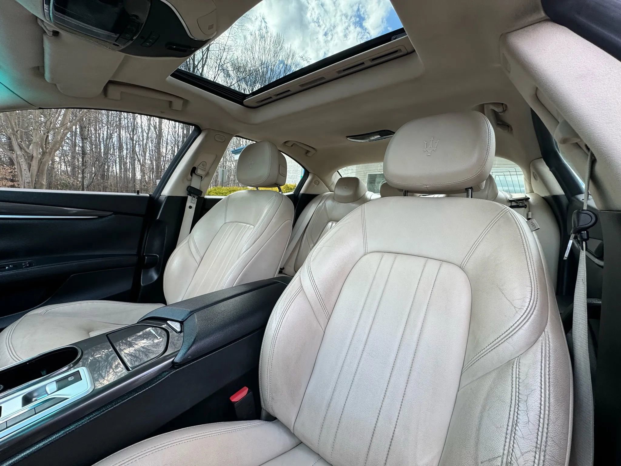 Used 2015 Maserati Ghibli image 15