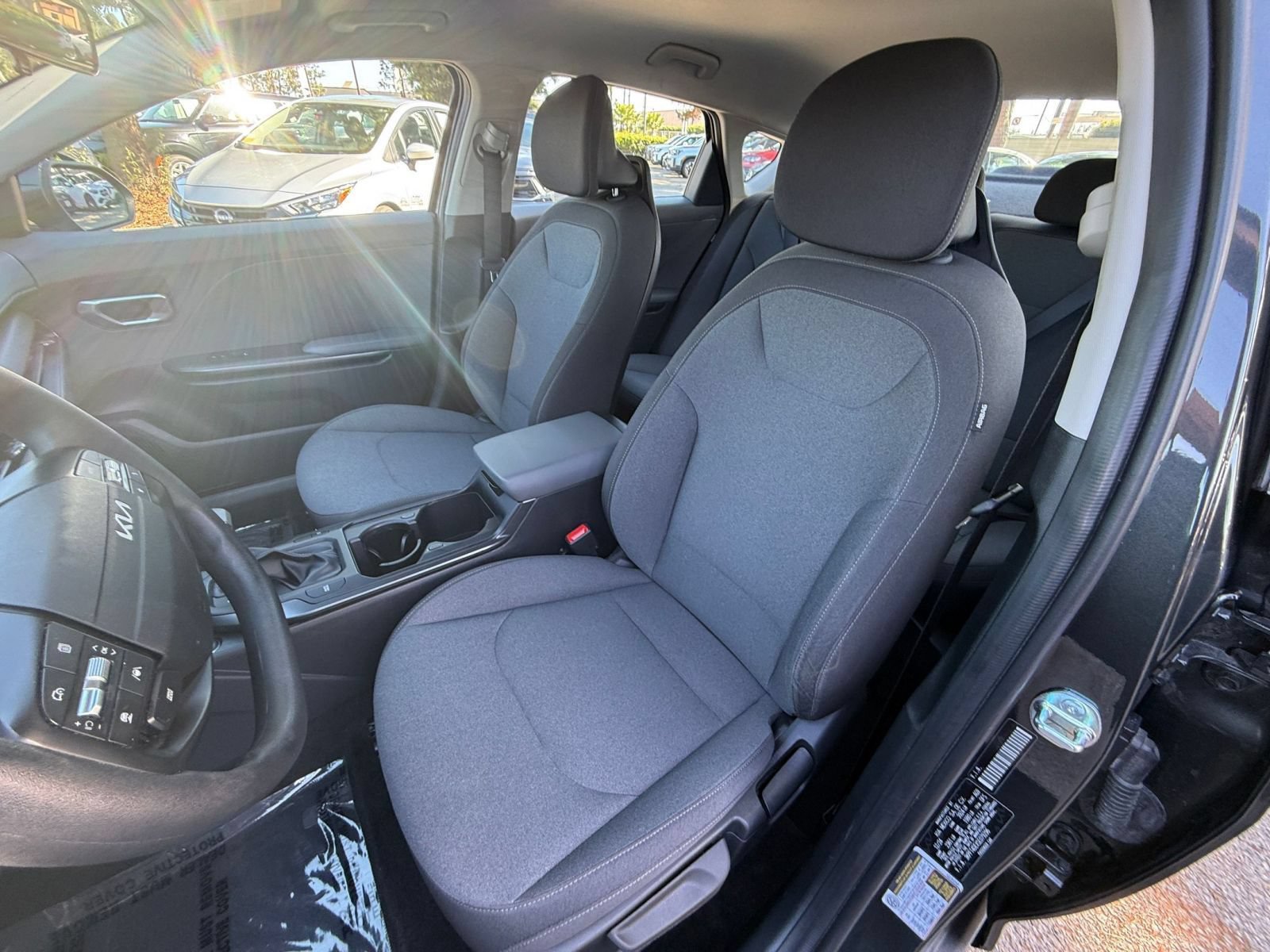 Used 2025 Kia K4 FWD image 34