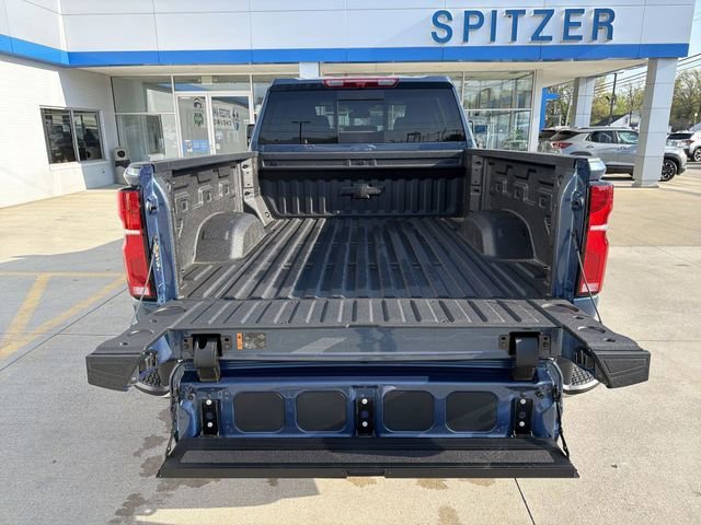 New 2026 Chevrolet Silverado 2500 LTZ w/ LTZ Plus Package AWD/4WD image 24