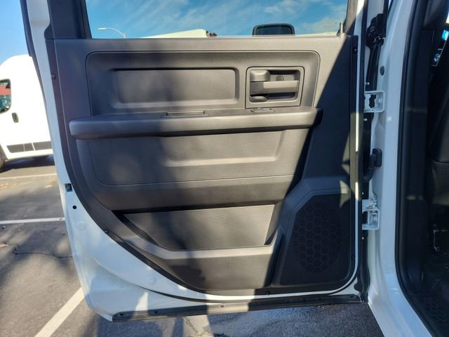 New 2024 RAM 5500 Tradesman w/ Chrome Appearance Group image 16