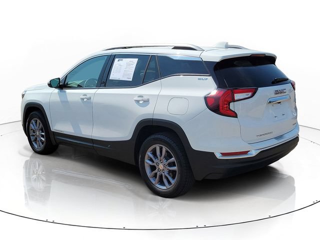 Used 2022 GMC Terrain SLT w/ Tech Package AWD/4WD image 4