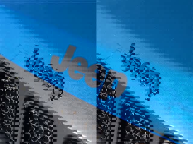 Used 2021 Jeep Compass Latitude image 12