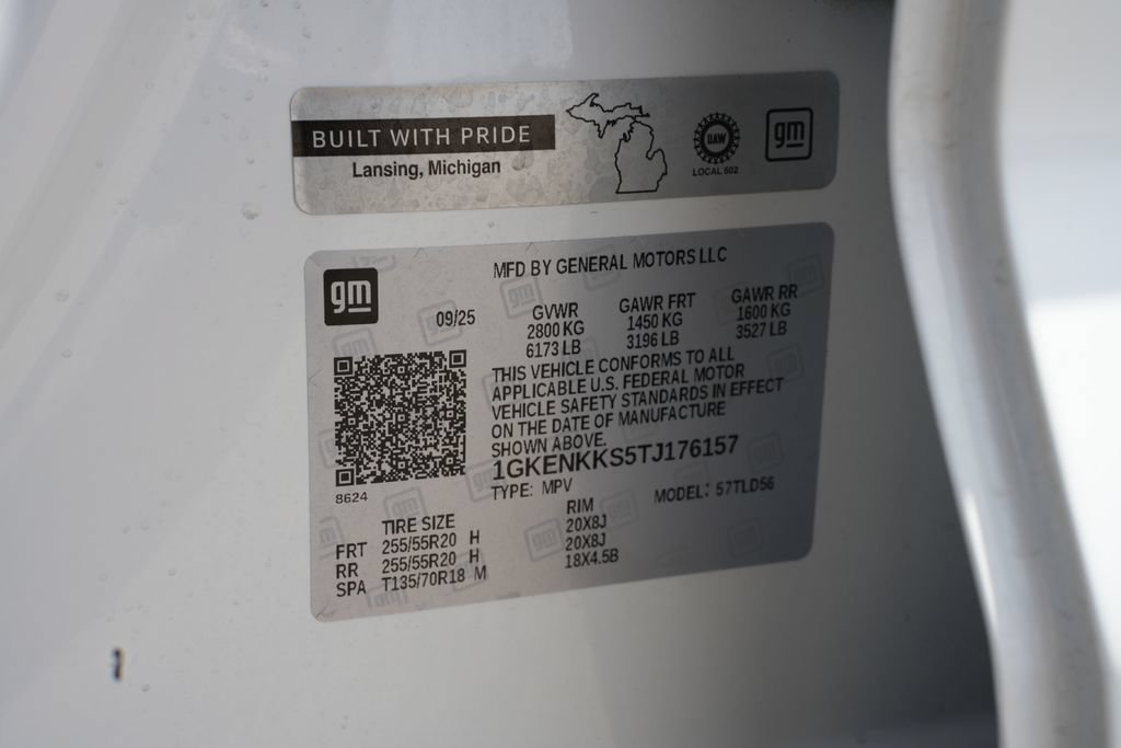 Used 2026 GMC Acadia Elevation w/ Elevation Premium Package FWD image 29