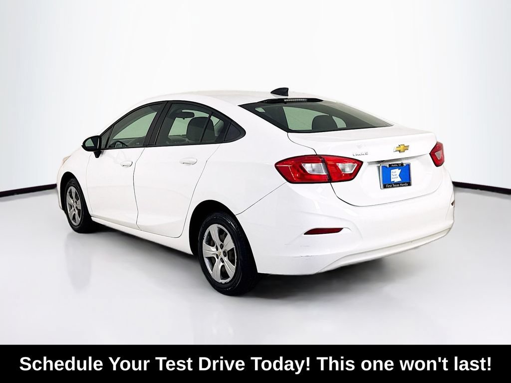 Used 2018 Chevrolet Cruze LS FWD image 5