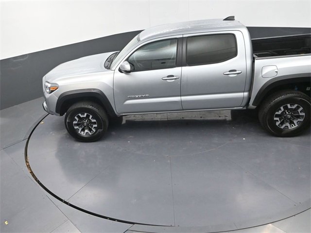 Used 2022 Toyota Tacoma TRD Off-Road image 22