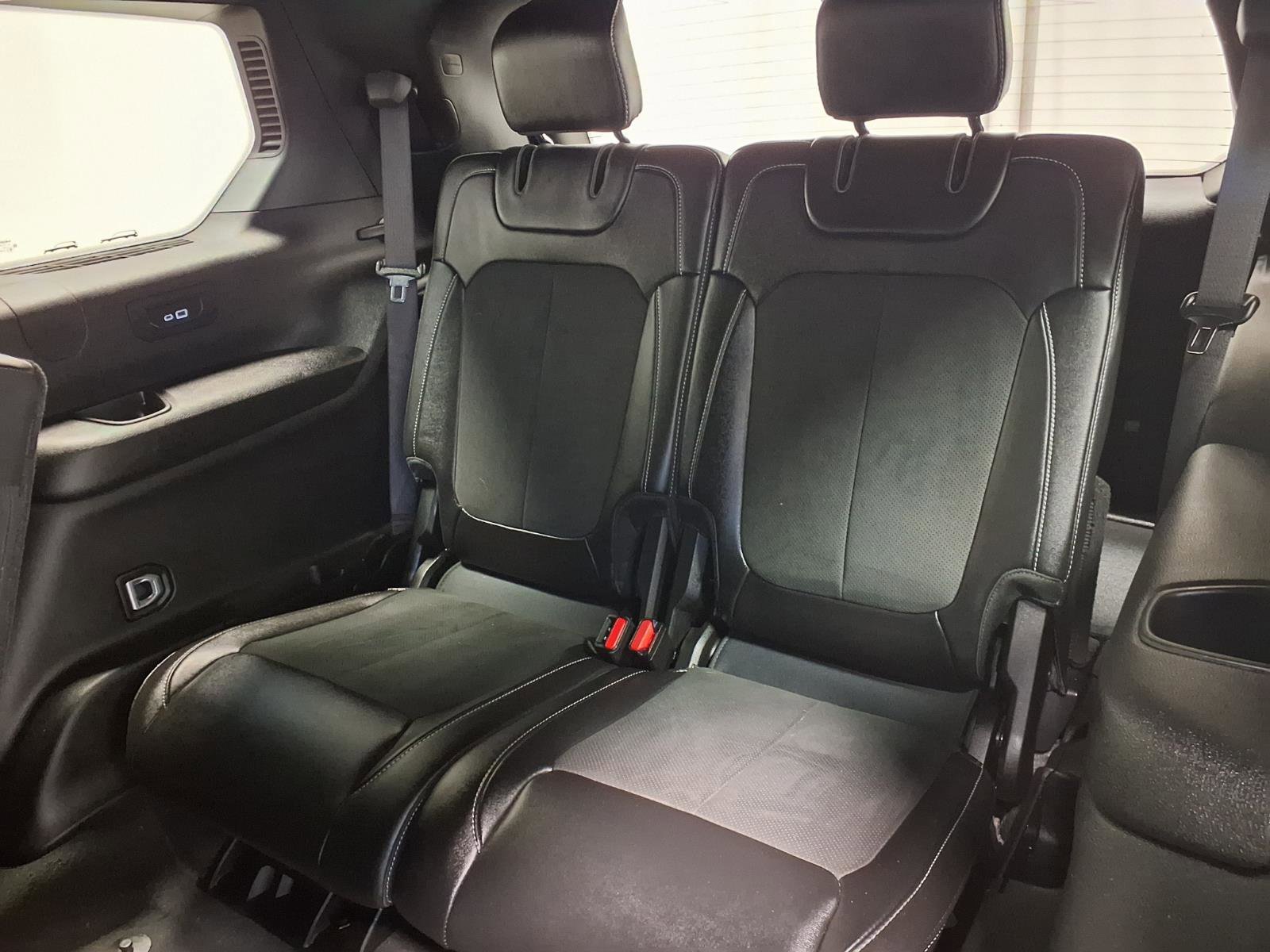 Used 2022 Jeep Grand Cherokee L Laredo AWD/4WD image 26