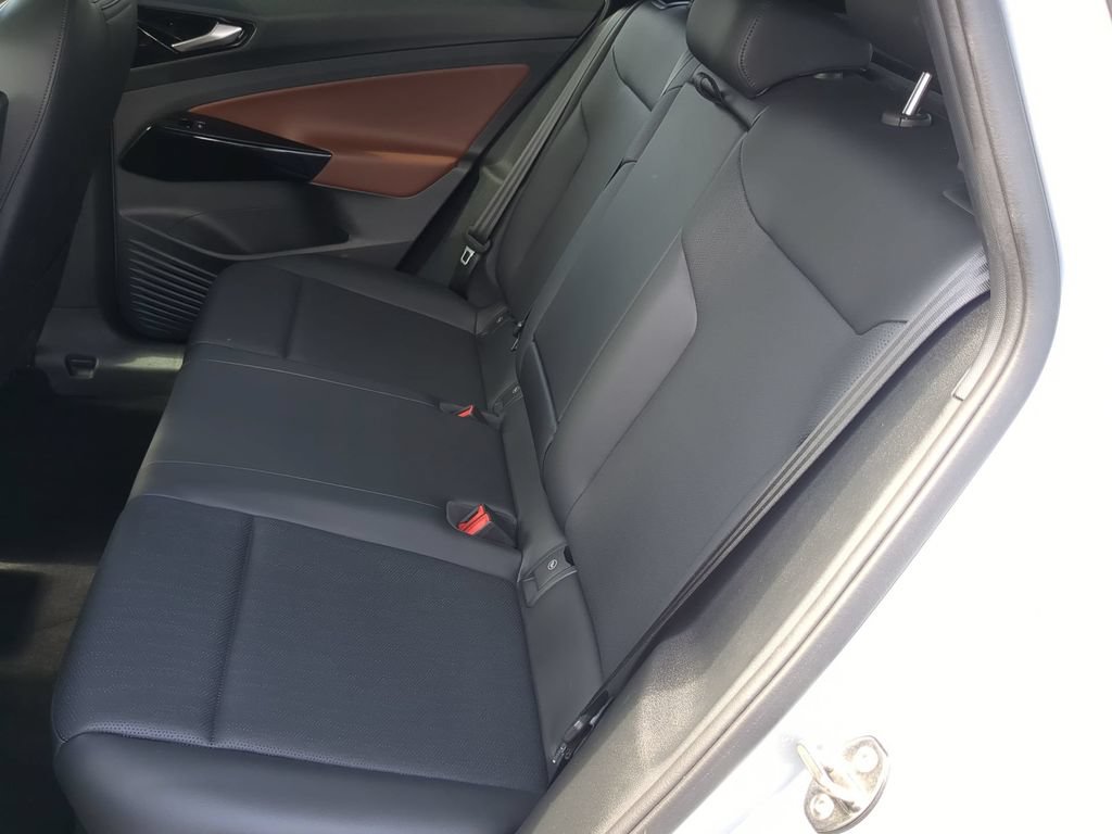 Certified 2022 Volkswagen ID.4 Pro S RWD image 18