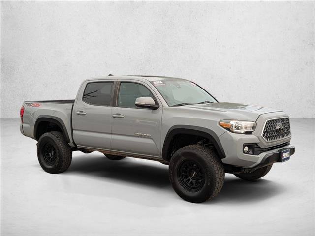 Used 2019 Toyota Tacoma TRD Off-Road AWD/4WD image 3