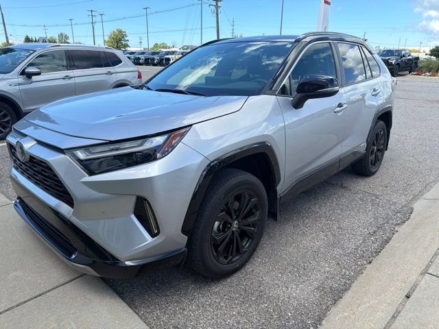 Used 2023 Toyota RAV4 XSE w/ XSE Grade Weather Package AWD/4WD image 4