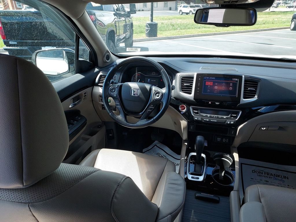 Used 2017 Honda Ridgeline RTL-E image 15