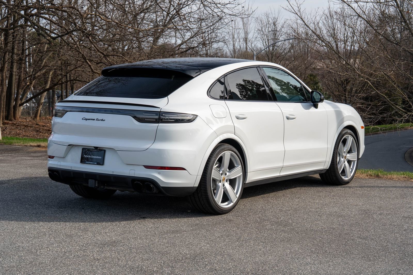 Certified 2023 Porsche Cayenne Turbo image 7