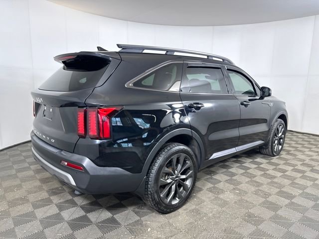 Used 2022 Kia Sorento X-Line EX image 3