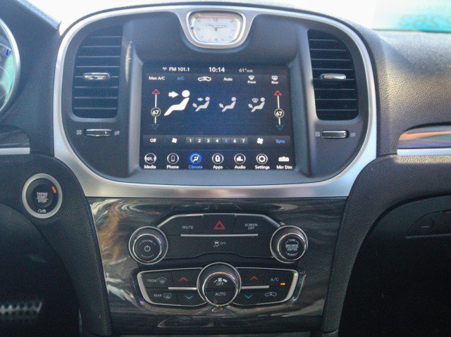Used 2021 Chrysler 300 Touring w/ Sport Appearance Package RWD image 20