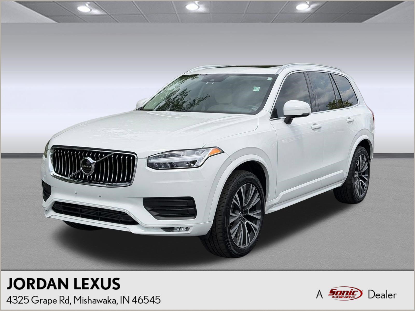 Used 2020 Volvo XC90 T5 Momentum w/ Protection Package AWD/4WD image 1