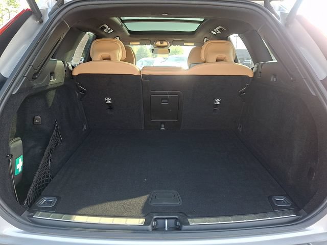 Used 2024 Volvo XC60 B5 Ultimate AWD/4WD image 28