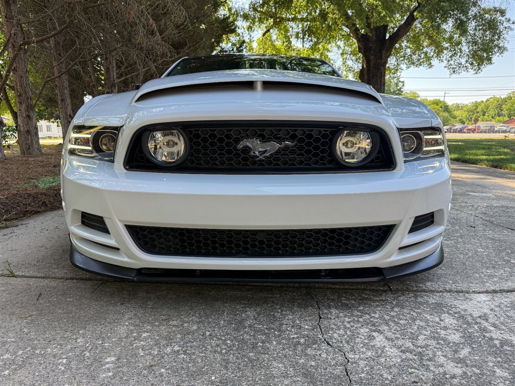 Used 2014 Ford Mustang GT Premium w/ GT Track Package RWD image 11