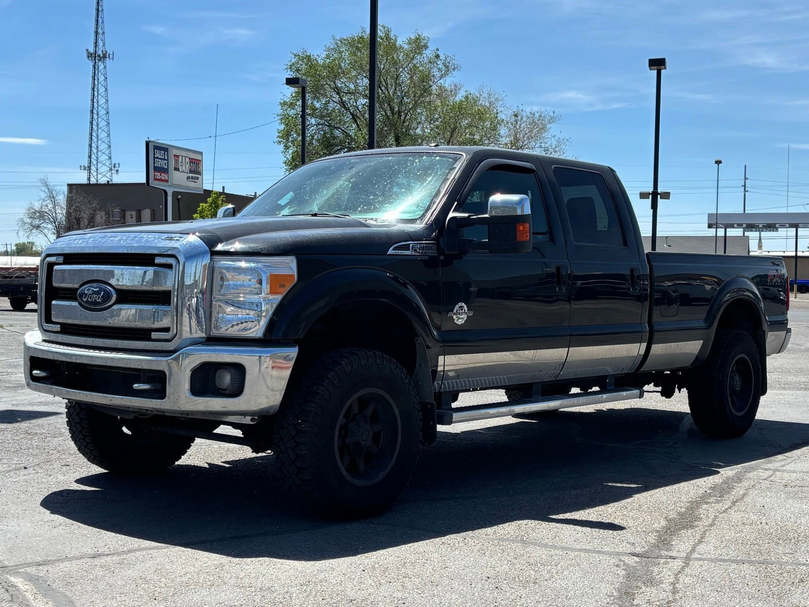 Used 2015 Ford F350 Lariat w/ Lariat Ultimate Package AWD/4WD image 2