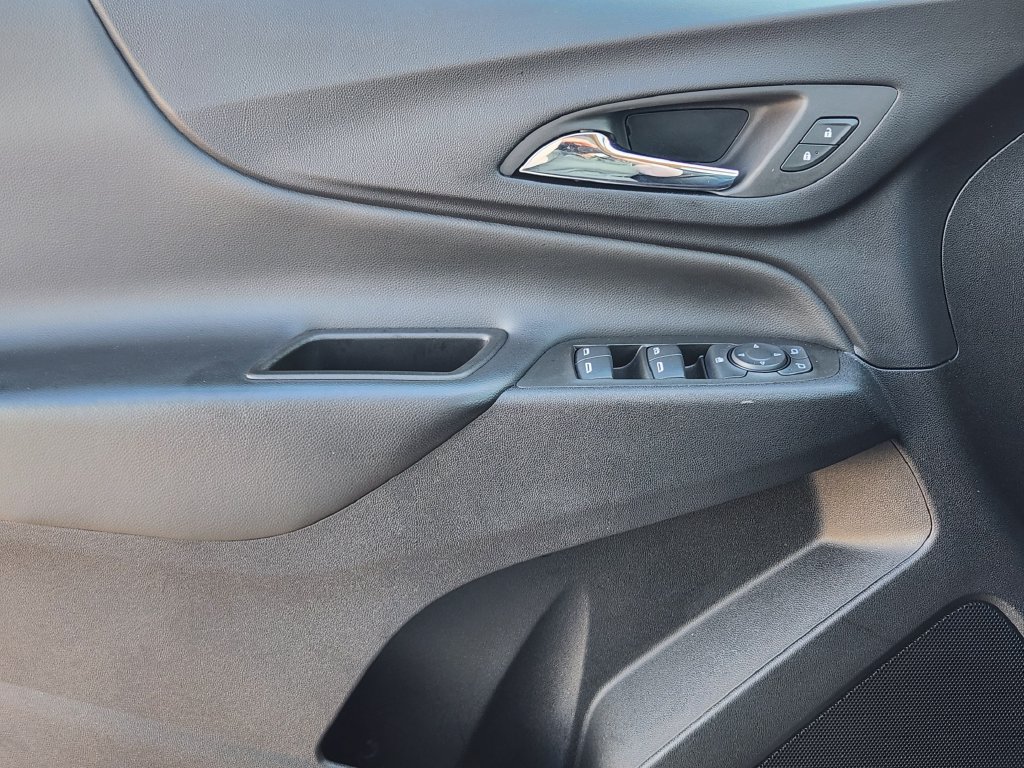 Used 2023 Chevrolet Equinox LT w/ LPO, Floor Liner Package AWD/4WD image 23