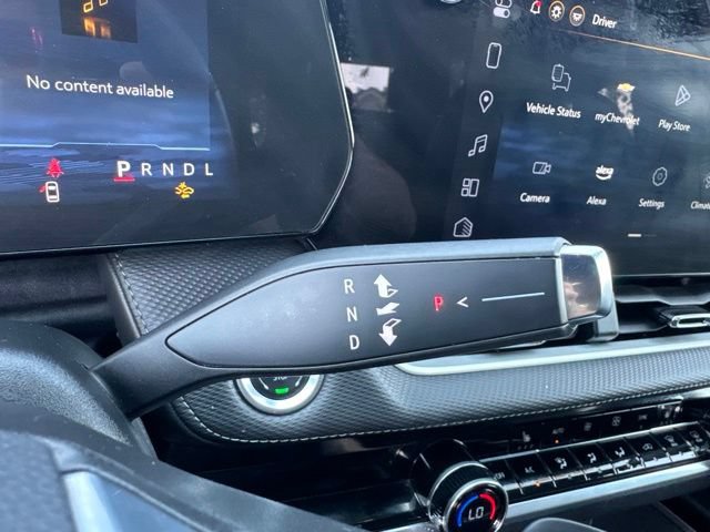 Used 2025 Chevrolet Equinox LT w/ Convenience Package II AWD/4WD image 19