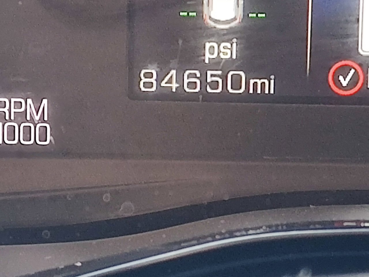 Used 2018 Cadillac XT5 Luxury w/ Driver Awareness Package image 31