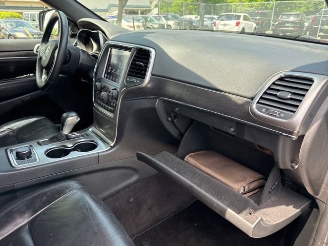 Used 2018 Jeep Grand Cherokee Limited AWD/4WD image 27