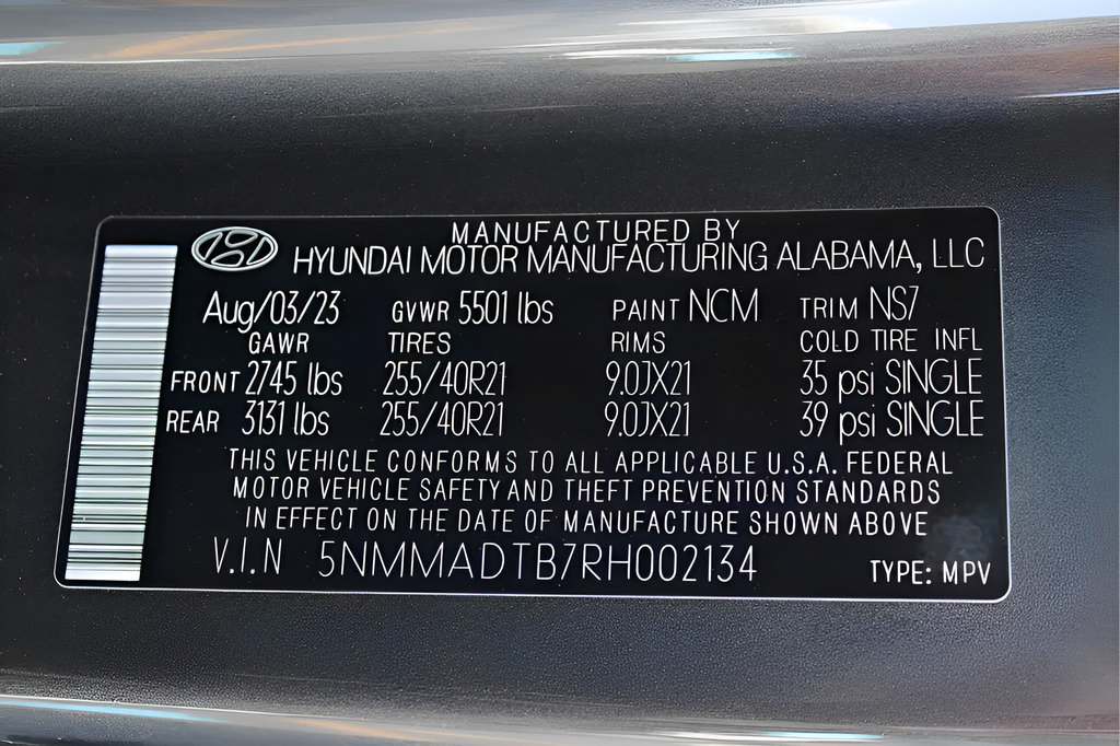 Used 2024 Genesis GV70 2.5T w/ Sport Prestige Package AWD/4WD image 13