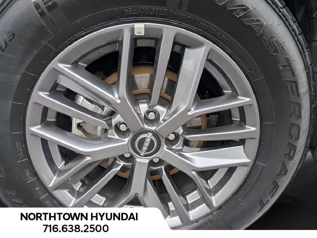 Used 2026 Nissan Rogue SV AWD/4WD image 39